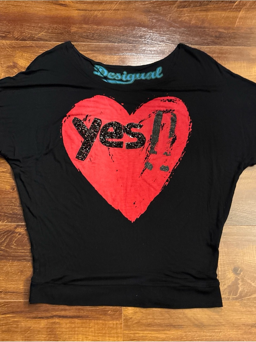 Desigual Black Tee with Red Heart and Glitter 'yes!' Women’s size medium